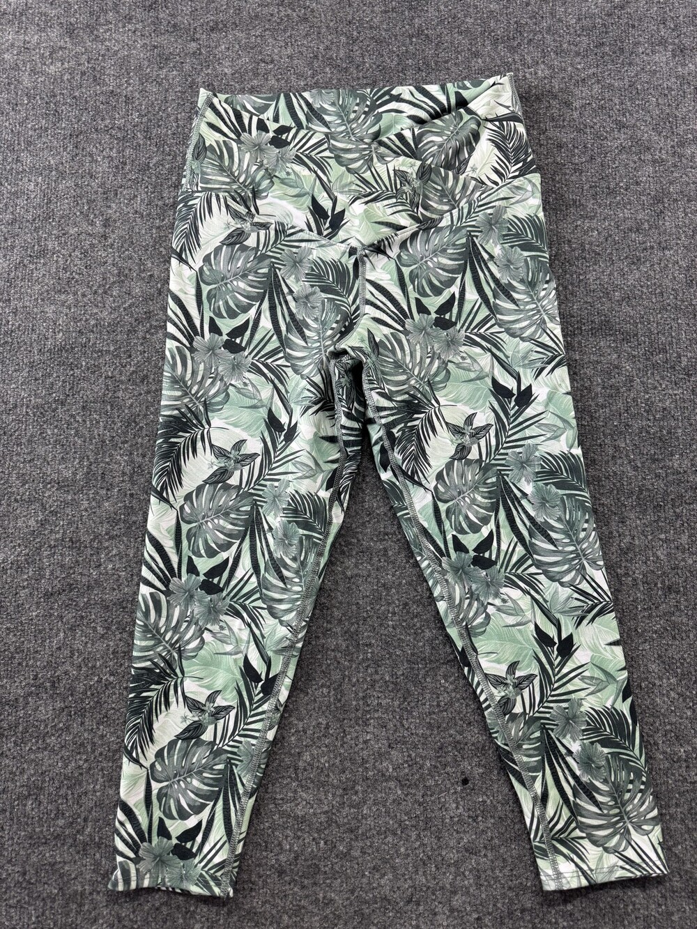 Evolution And Creation Capri Leggings Womens Small Green Floral High Rise Yoga